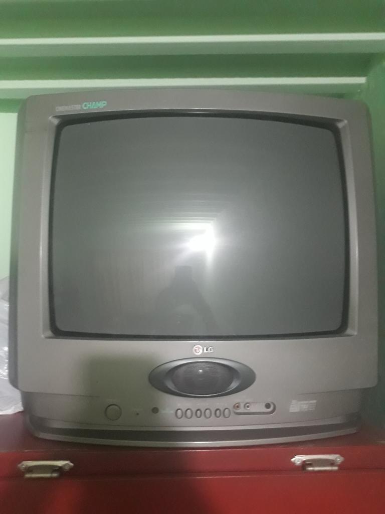 Vendo Televisor Lg en Exelecte Estado