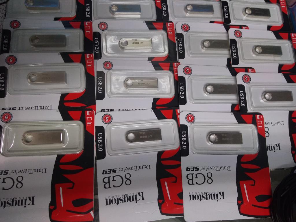 Vendo Memorias 8gb Usb