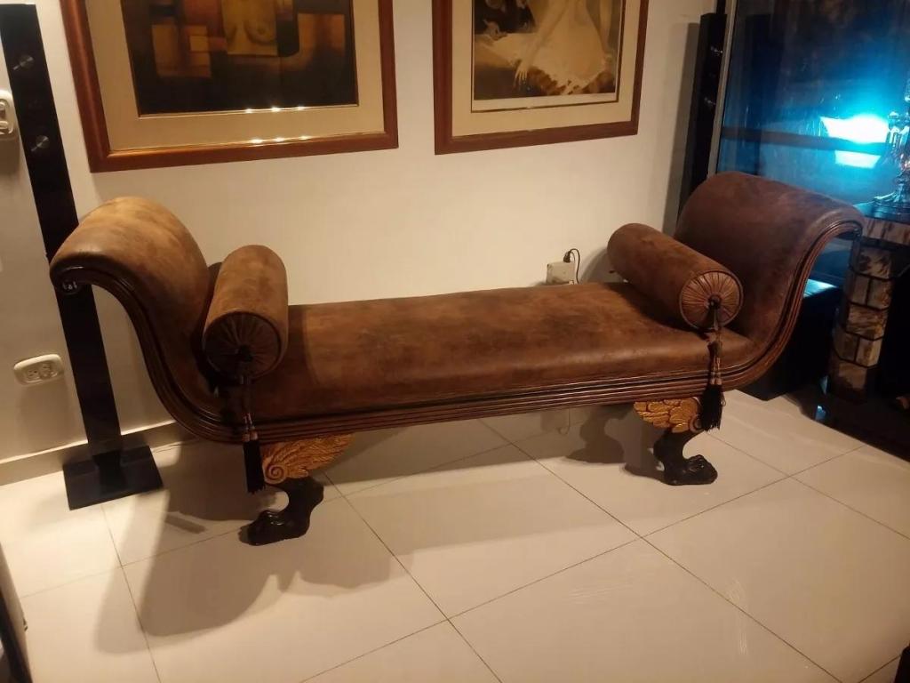 Chaise Lounge O Sofa Frances Antiguo Tallado En Cedro 