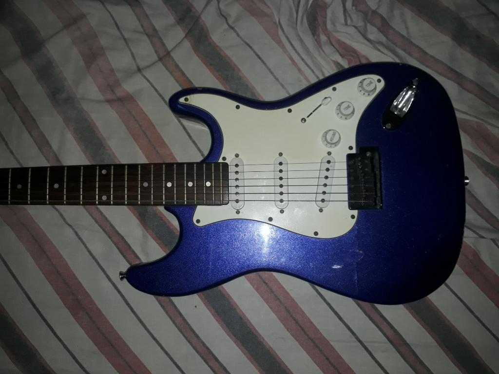 Guitarra Forro 2 Pedales Cable 2mt