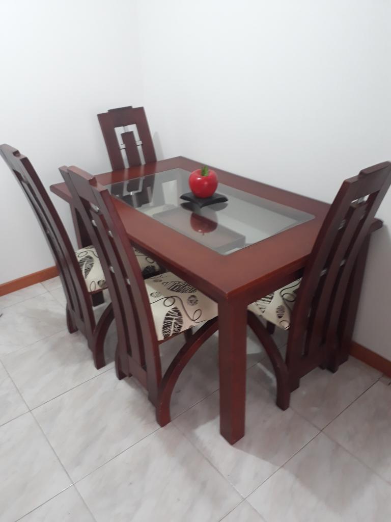 Comedor de 4 Puestos