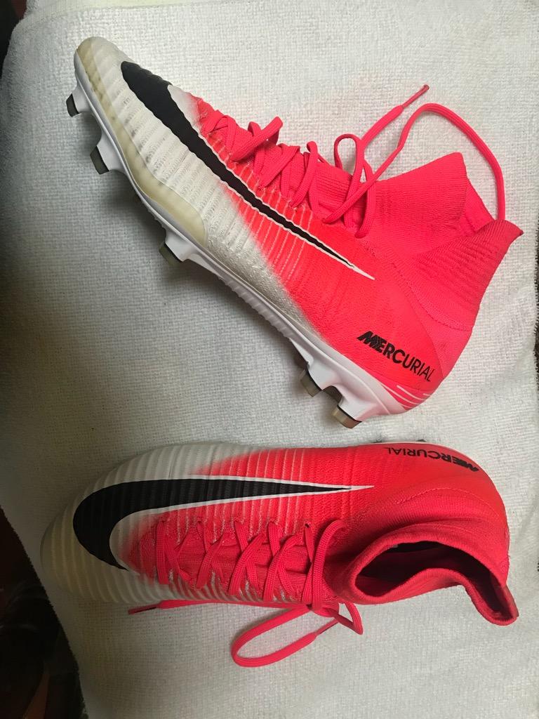 Guayos Nike Hypervenom