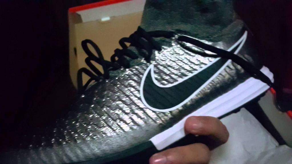 nike magistrate suela ic