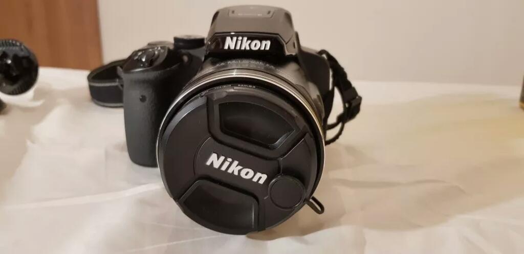 Nikon P900 Poco Uso Tripode