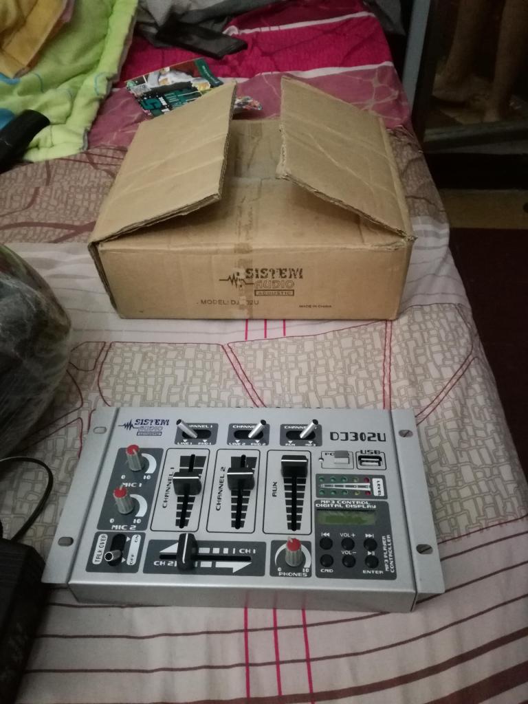 vendo controlador dj, sistem audio acoustic