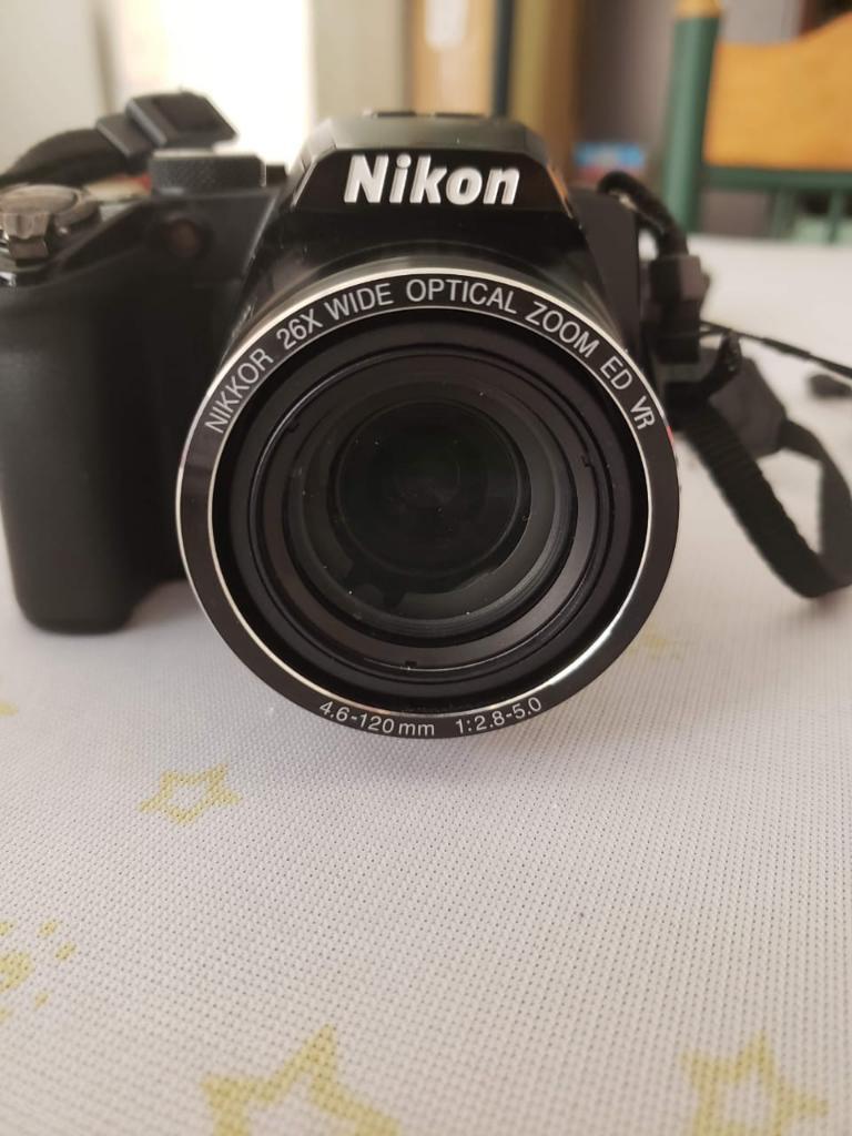 Camara Nikon Coolpix P100como Nueva