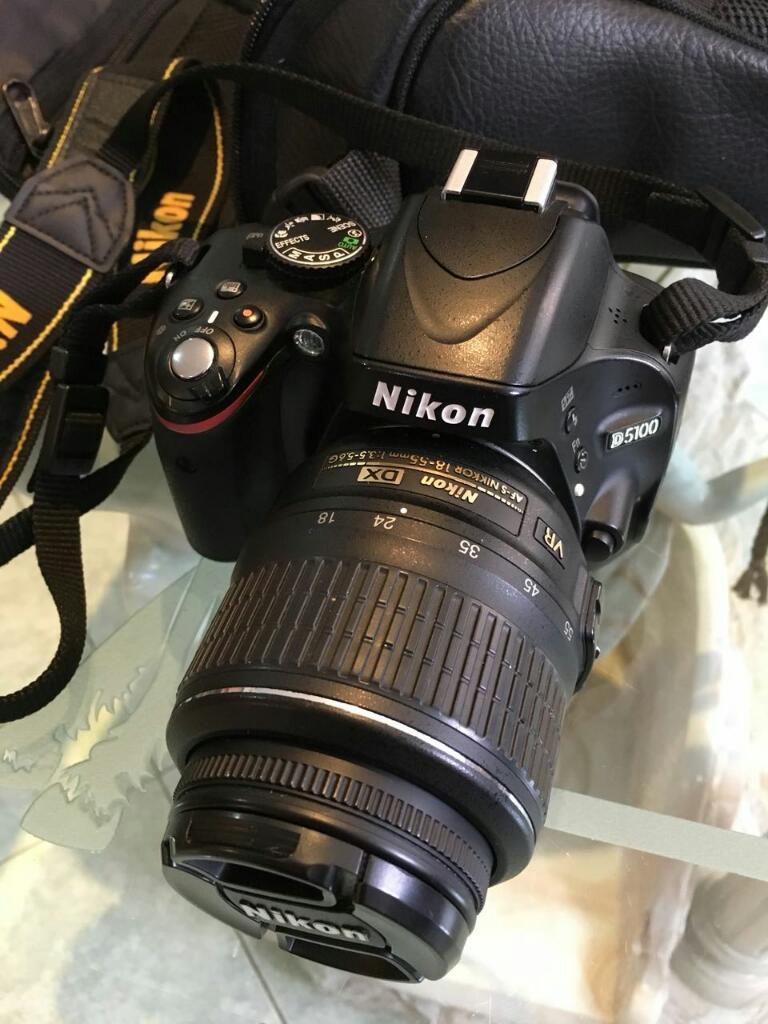 Camara Nikon D Full
