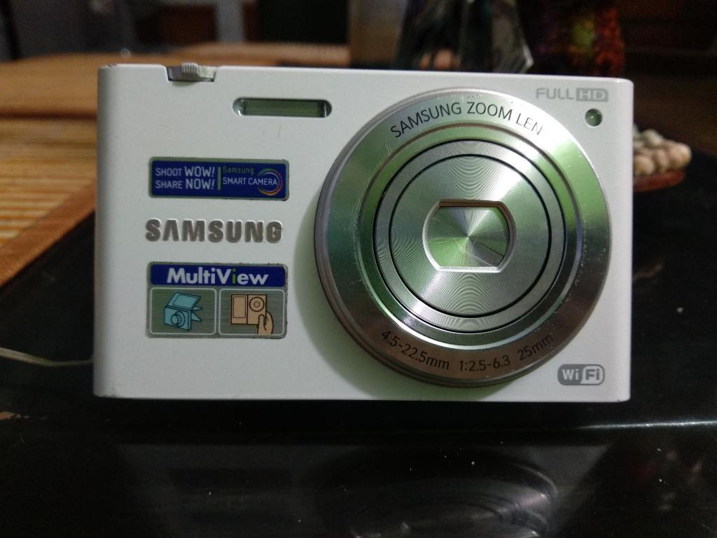 Cámara Compacta Samsung Mv900f