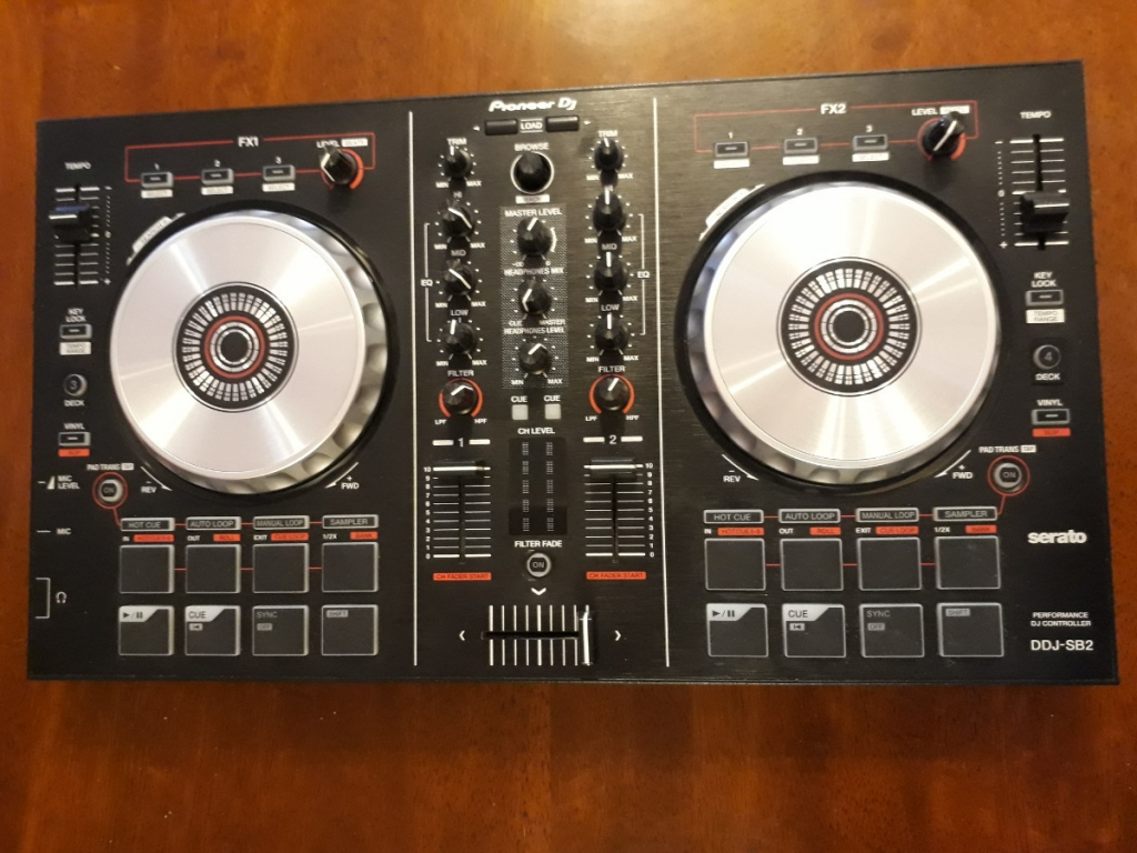 Controlador Pioneer Sb2