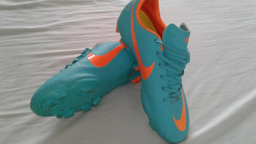 Guayos Nike Jr Mercurial. Adolecente