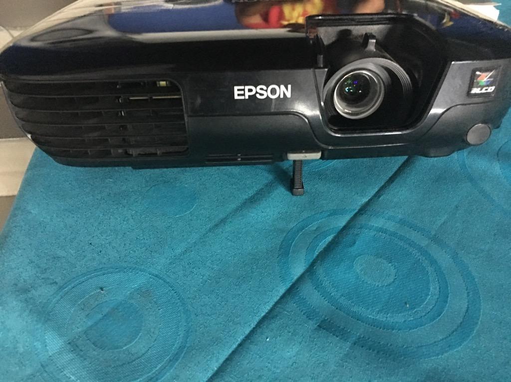Proyector Epson S8