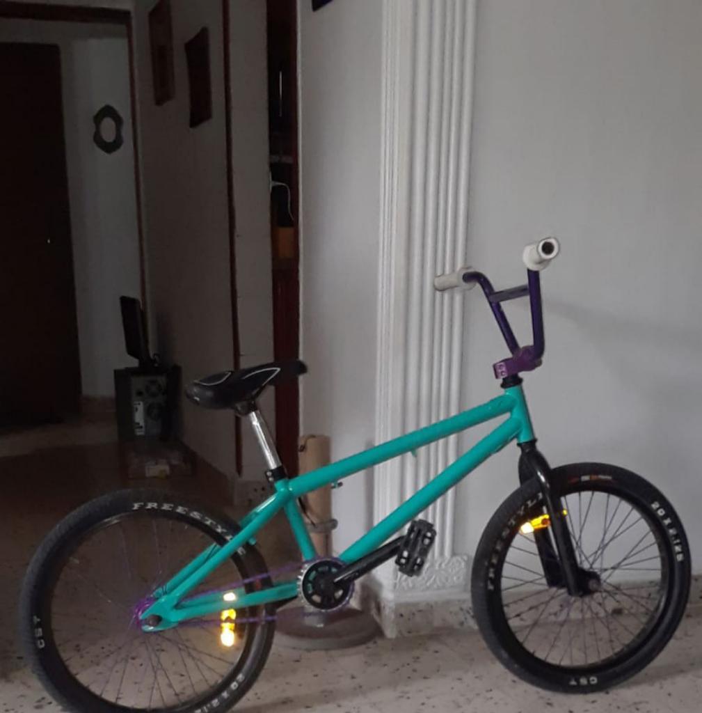 Se Vende Bicicleta Bmx