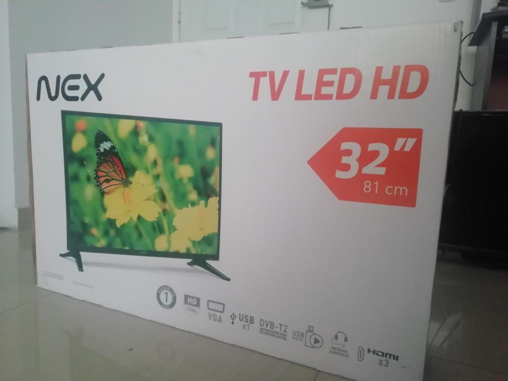 Televisor NEX pantalla LED de 32 HD nuevo