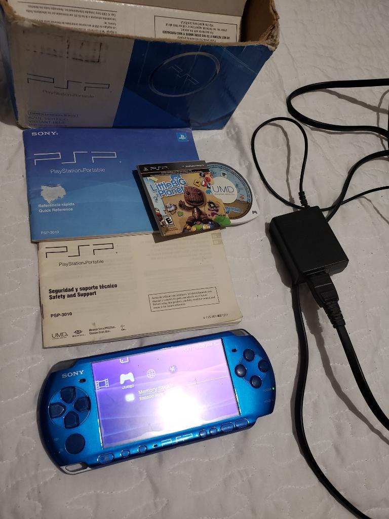 Se Vende Psp con Sus Accesorios