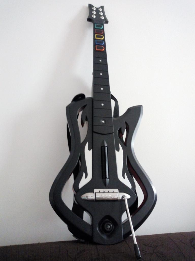 Vendo Guitar Hero Ps3