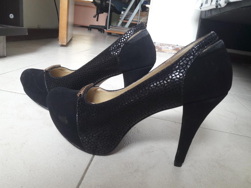 Tacones Negros Talla 39