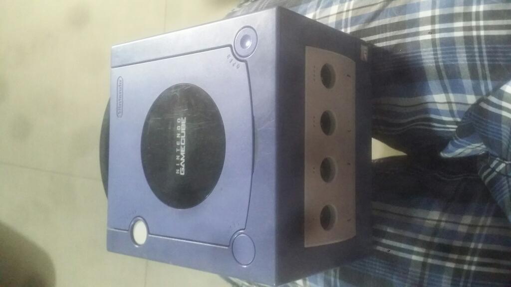 Game Cube con Cable Power
