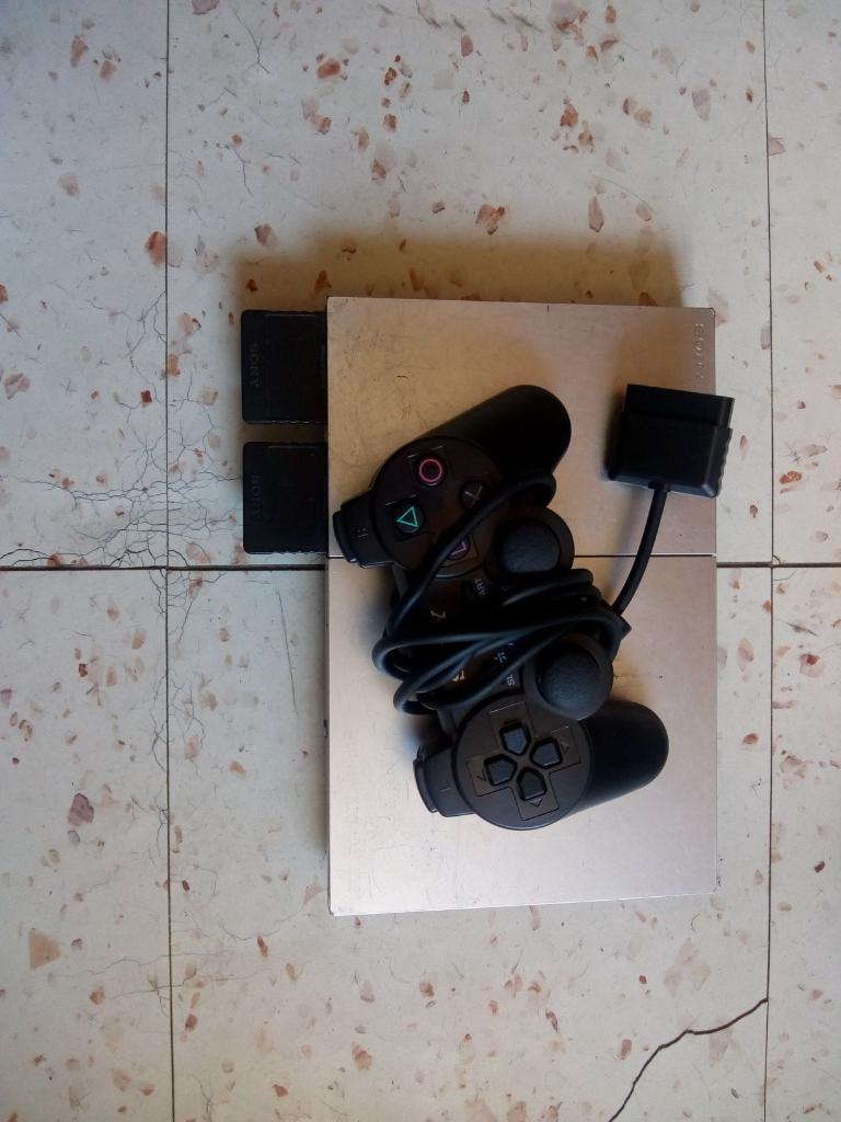 Se Vende Play 2