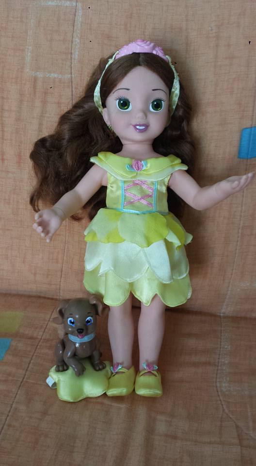 Vendo hermosa muñeca original de Disney con su bella