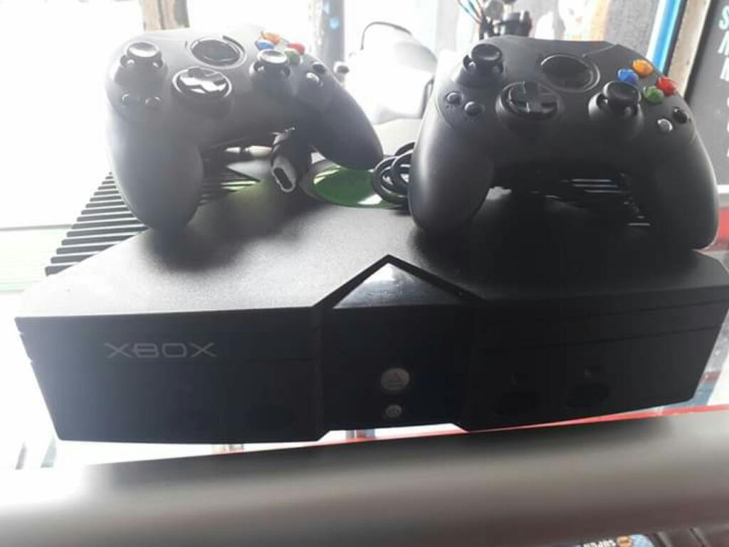 Xbox Clasico Mas 2 Controles