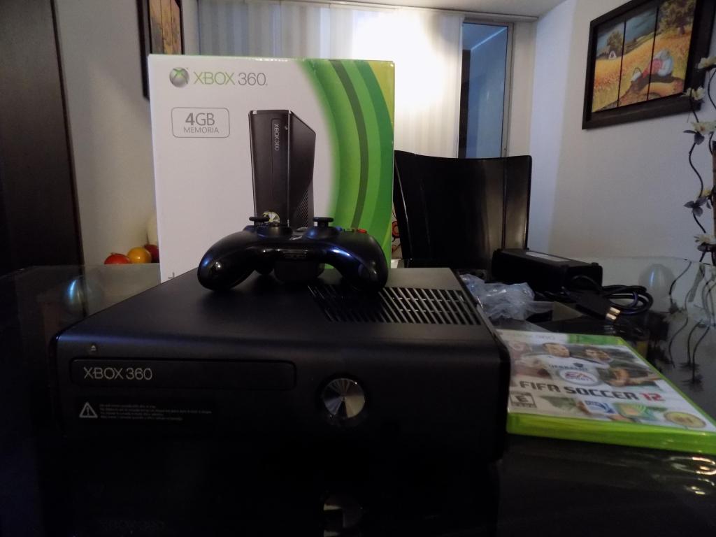 Vendo Cambio Permuto Xbox  De 250 Gb