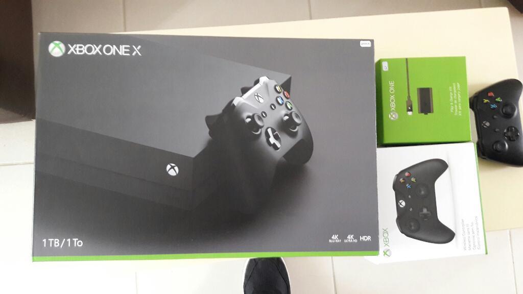 Vendo Xbox One X