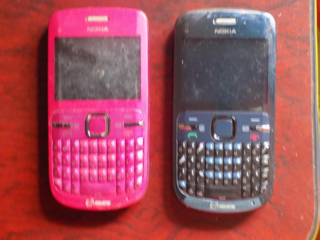 Celuares Nokia C3