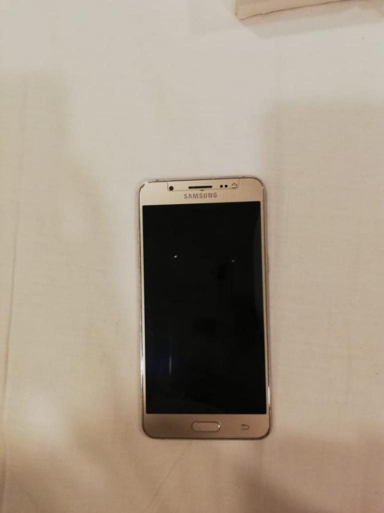 Celular Samsung J5 Metal