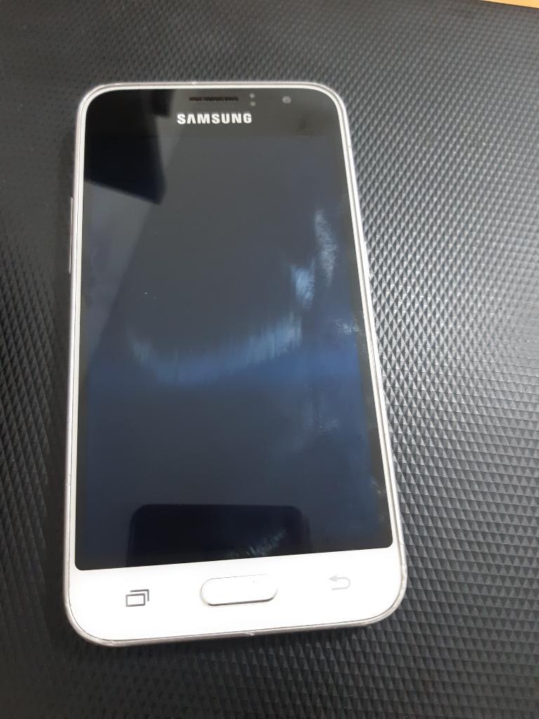 Samsung J7