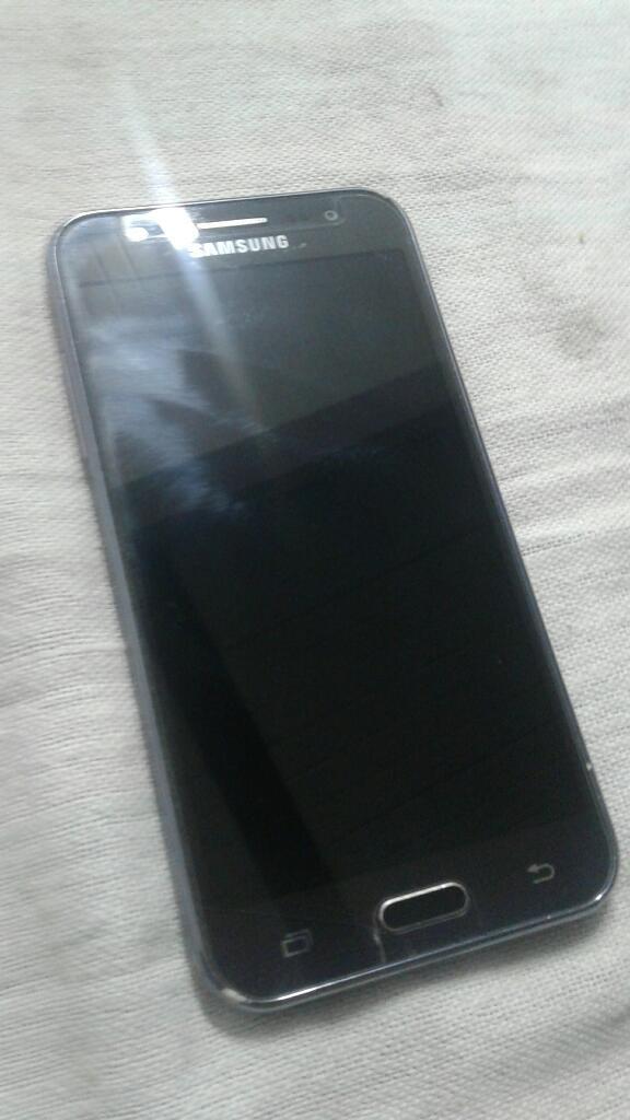 Vendo Hermoso Celular Samsung J5
