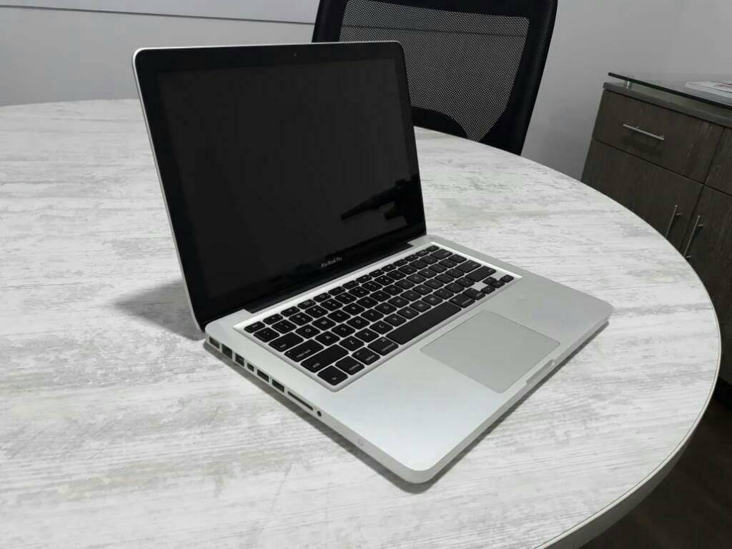 Macbook Pro  I7