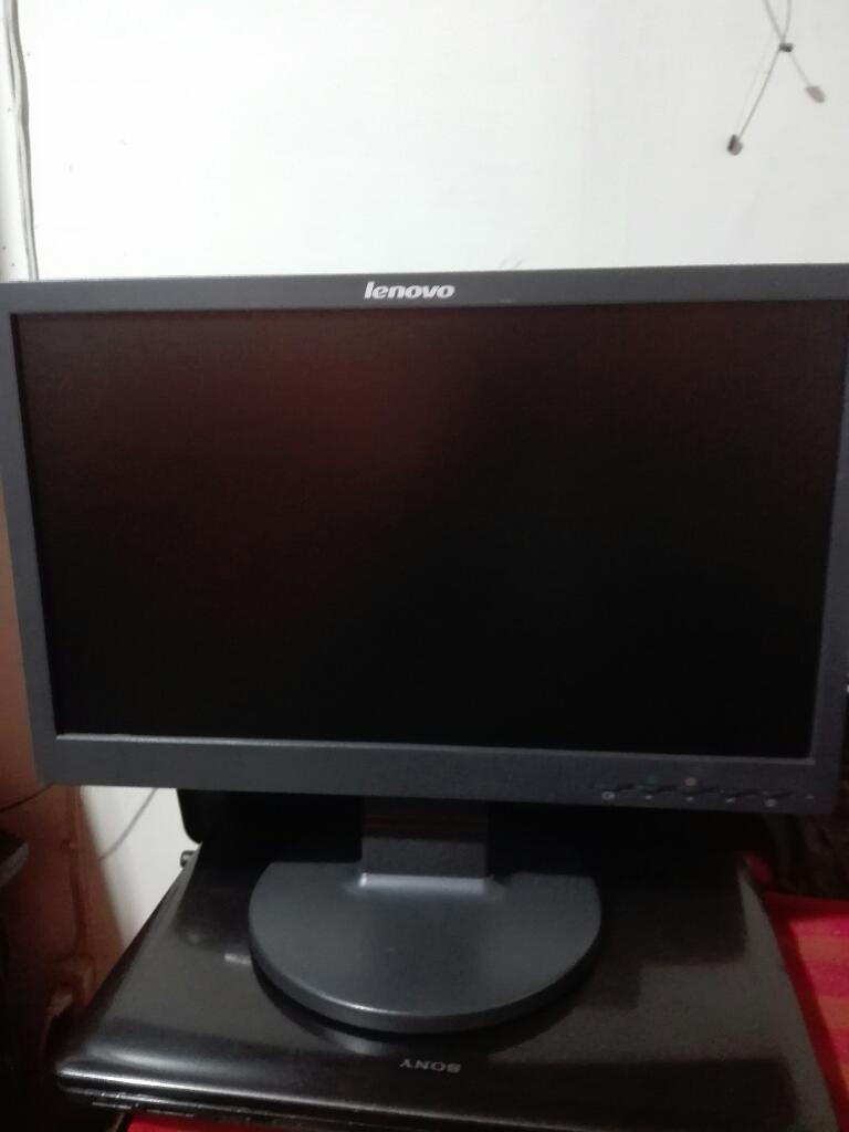 Monitor Lenovo de 19 Pulgadas