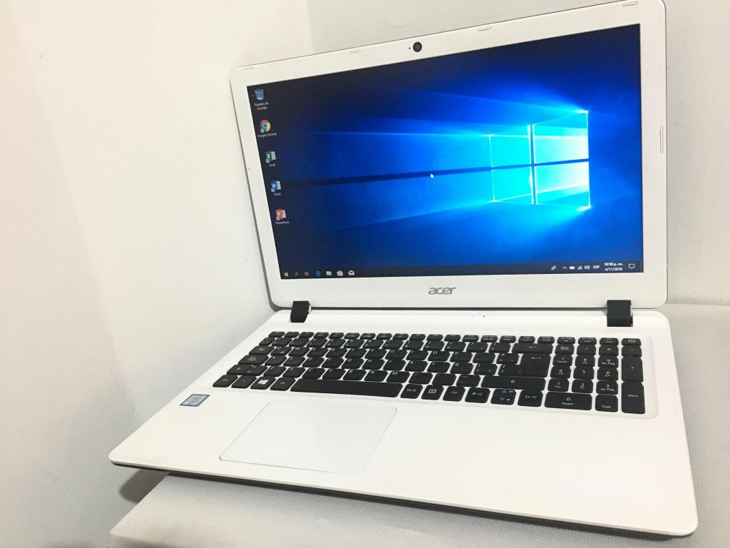 Portátil Acer I3 6ta Gen Pantalla 15.6' Disco Solido.