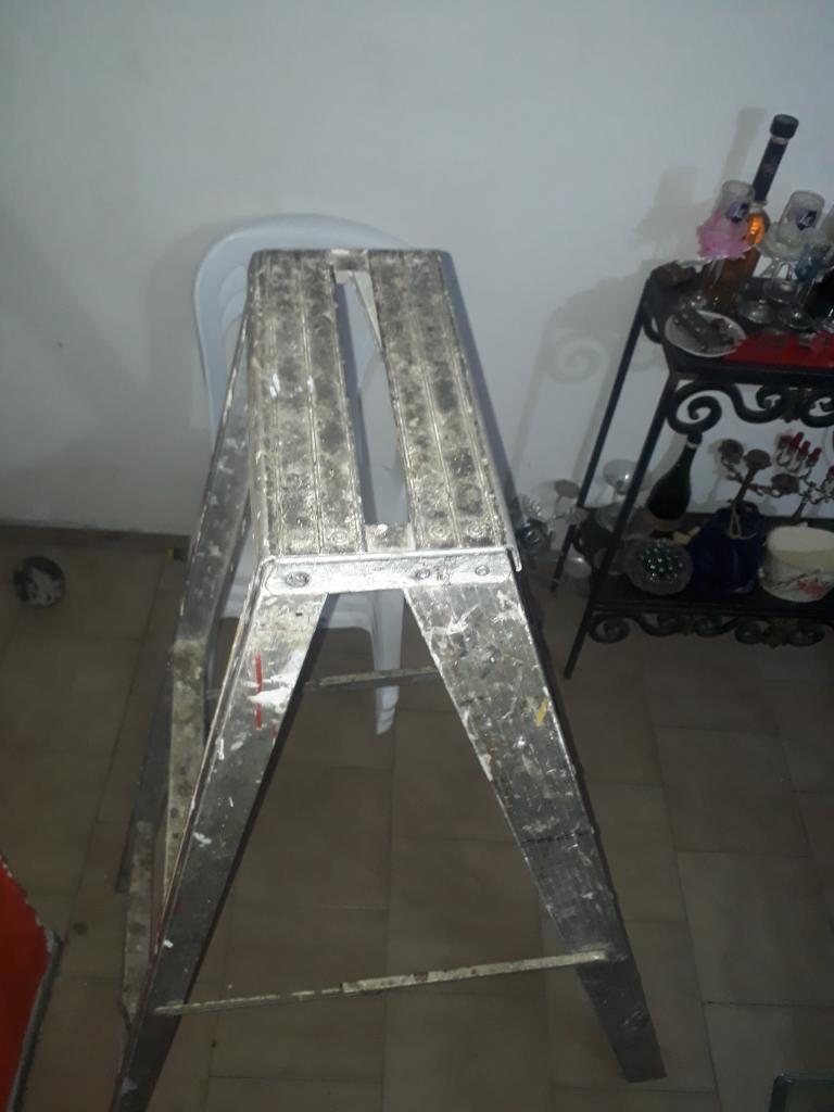 Escalera en Aluminio Barata Motivo Viaje