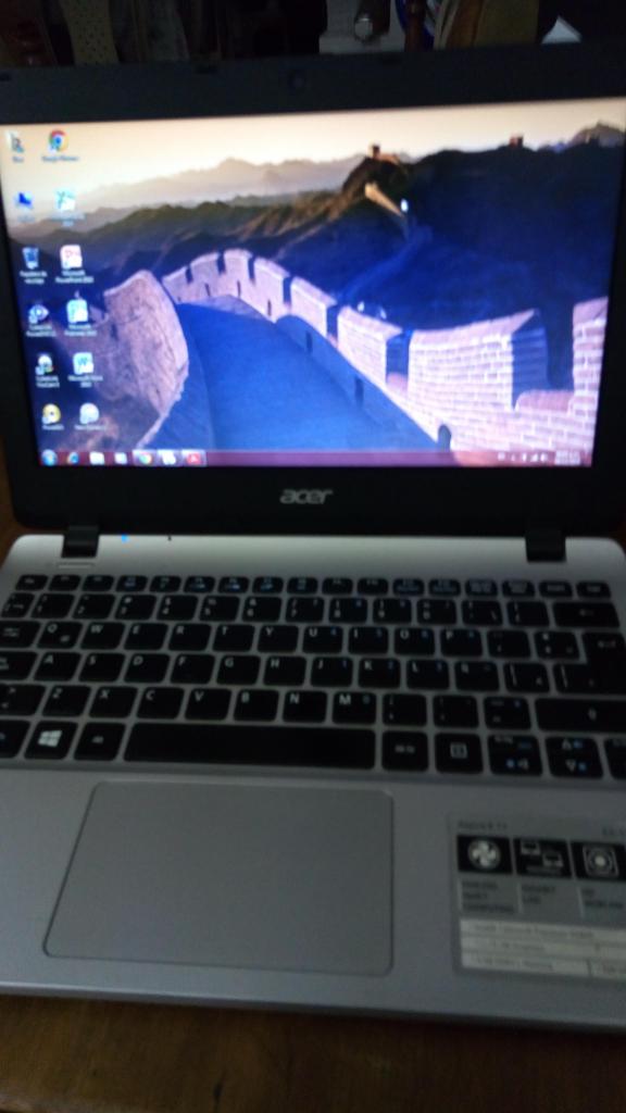 Portatil Acer mini 11.6