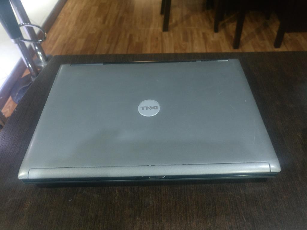 Laptop PC Dell Latitude D630 Completo