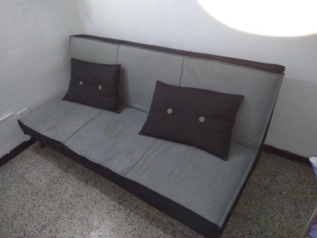 sofa cama clip clap  pesos