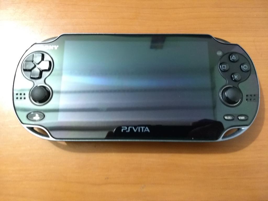 Consola Ps Vita Y Juegos Originales