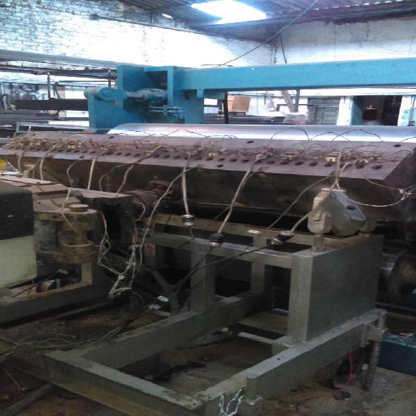 Linea de laminacion y termoformado lamina portaequipaje