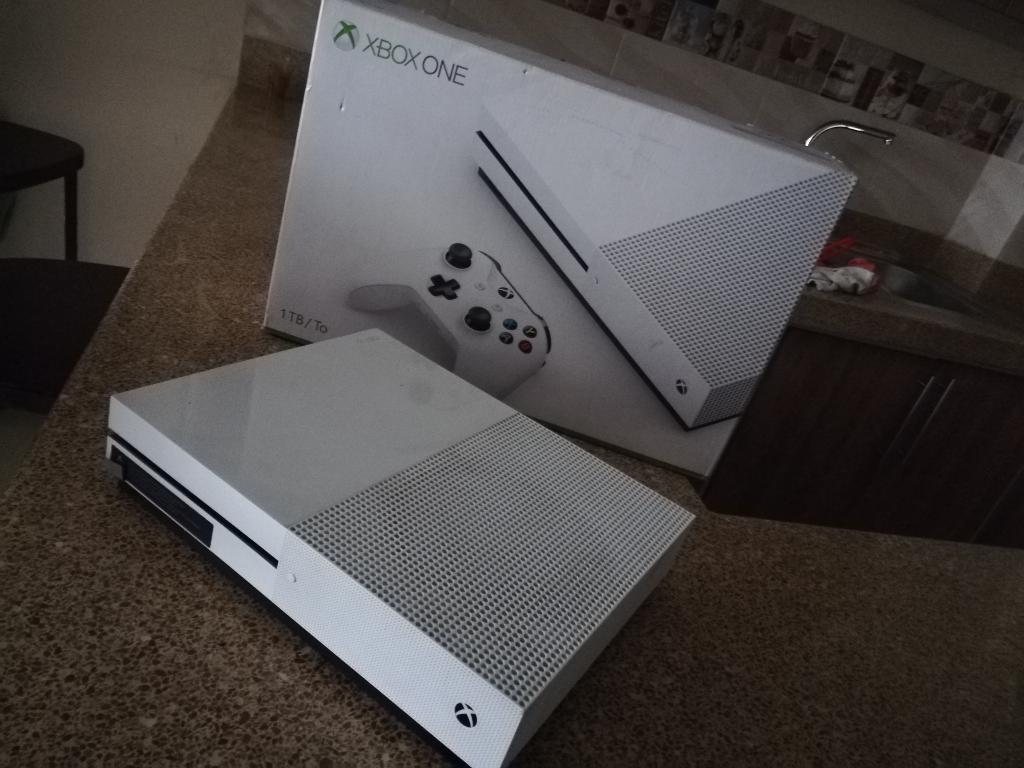 Xbox One S Full Estado