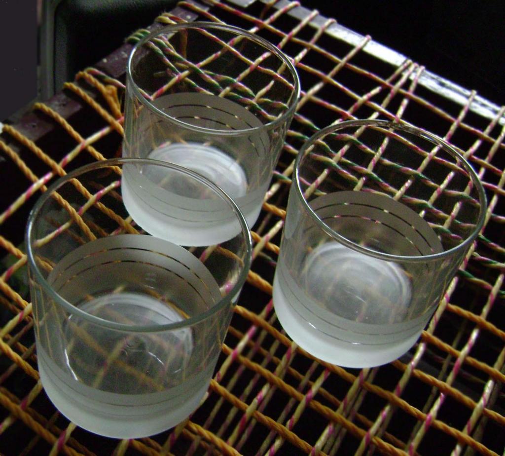 Set vasos de vidrio con detalle esmerilado