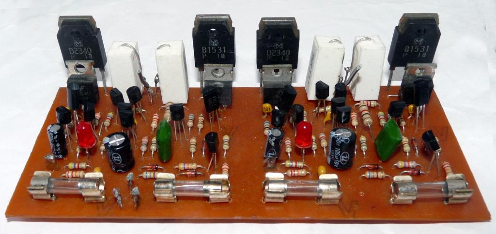 Completísma Etapa Amplificadora Estéreo 100w Rms 4 A 8 Ohm