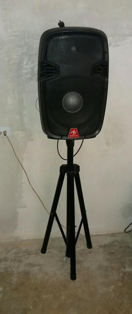 Se Vende Cabina de Sonido