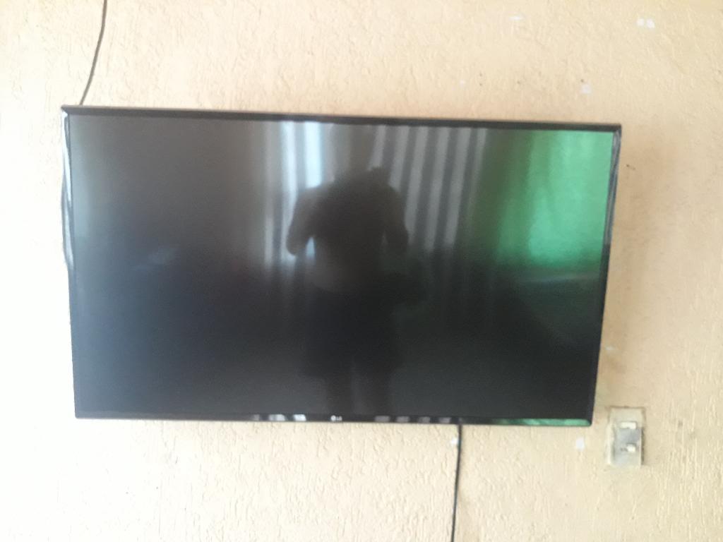 Vendo Smart Tv de 43 Pulgadas Negociable