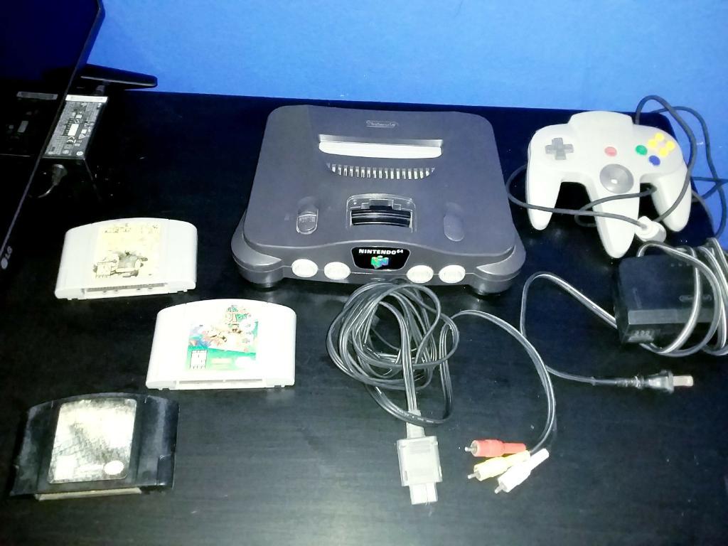 Nintendo 64. Un Control Y Tres Juegos.