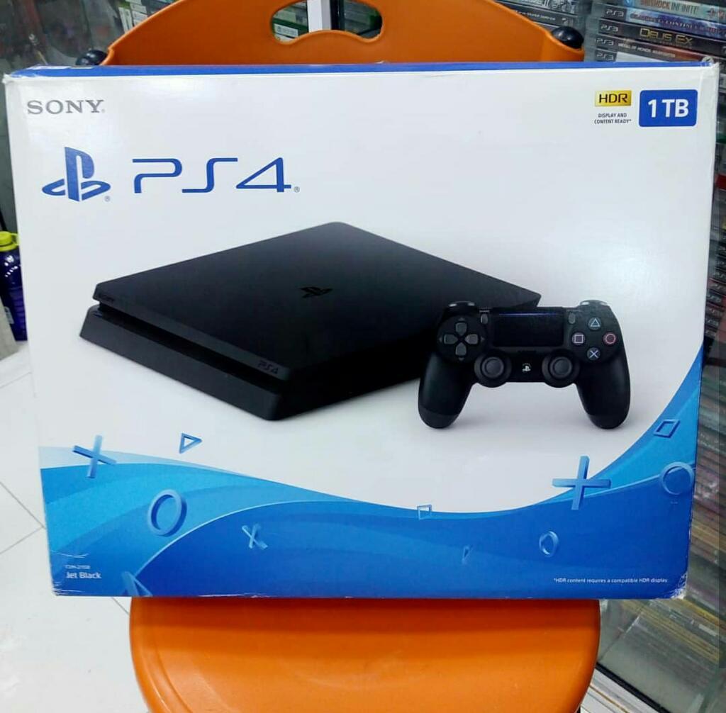 Play 4 Slim Nueva 1tb