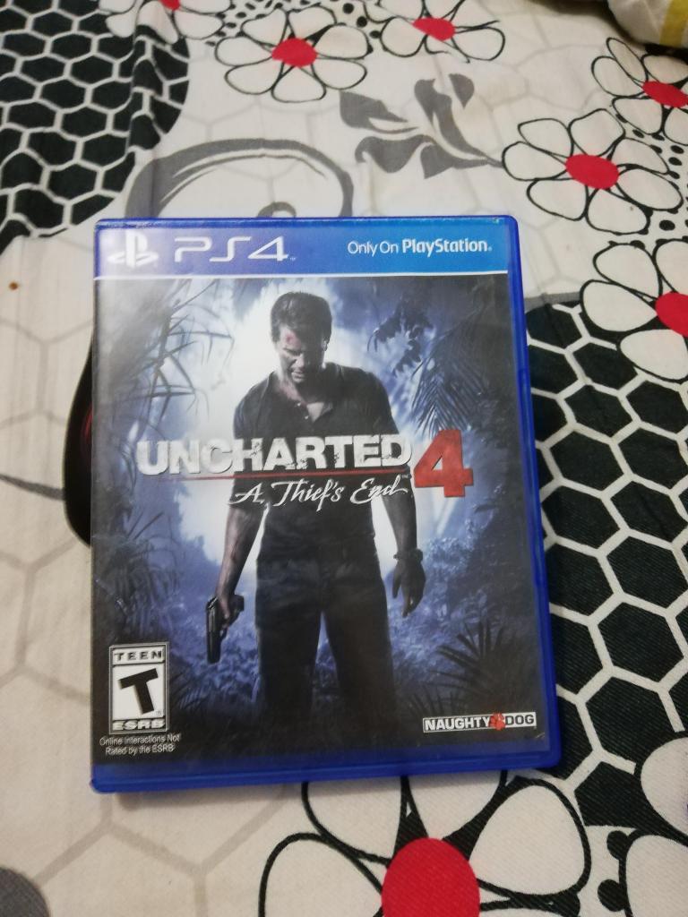 Vendo Uncharted 4 PS4