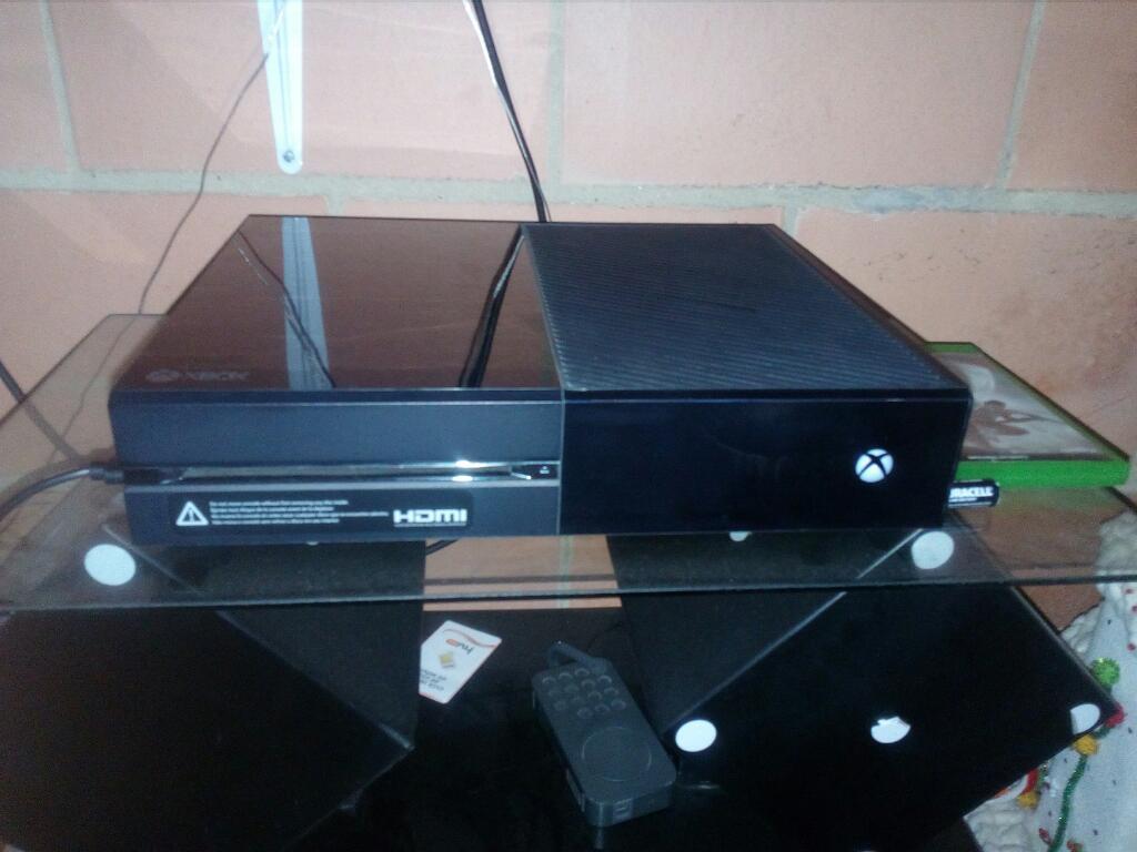 Vendo Xbox One 500gb con Dos Controles