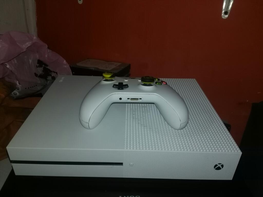 Xbox One S Como Nueva