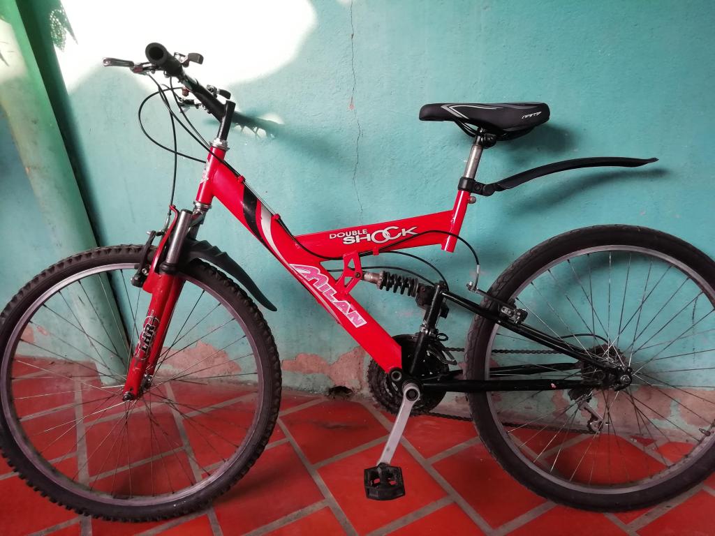 Bicicleta doble amortiguador